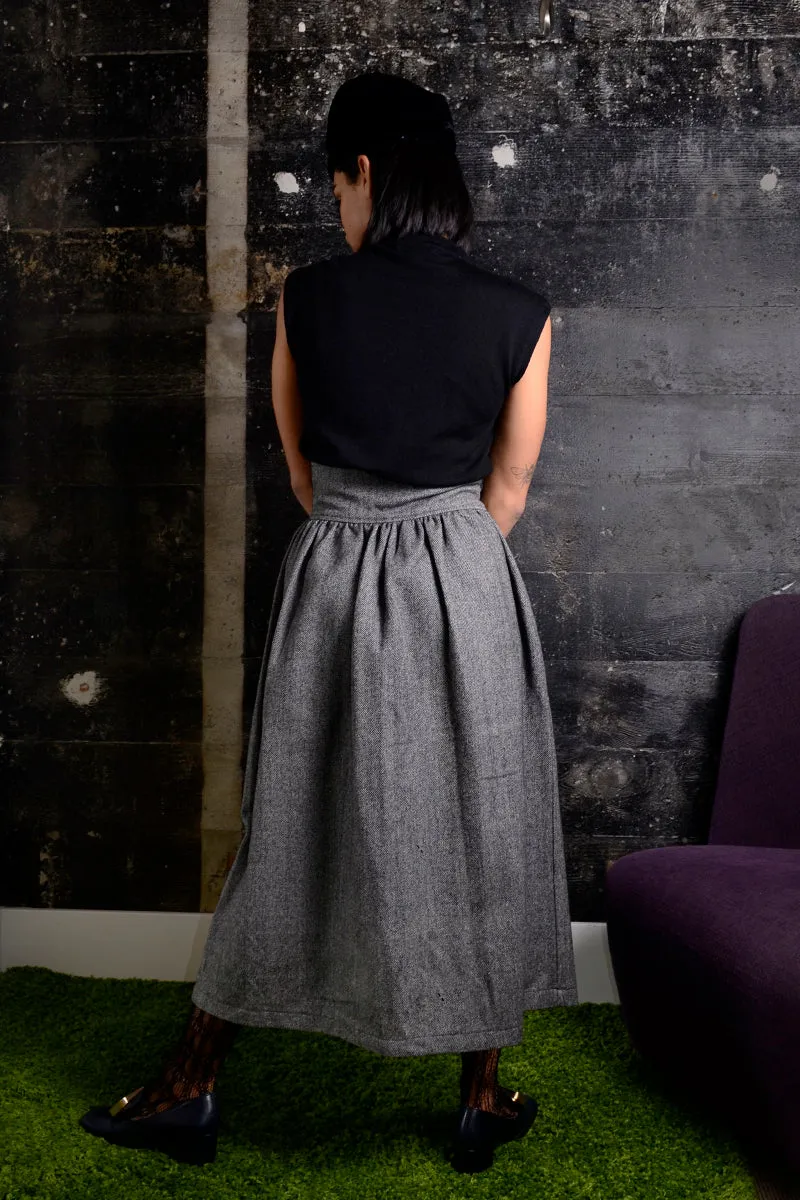 1980's Gray Midi Length Skirt MOP Buttons