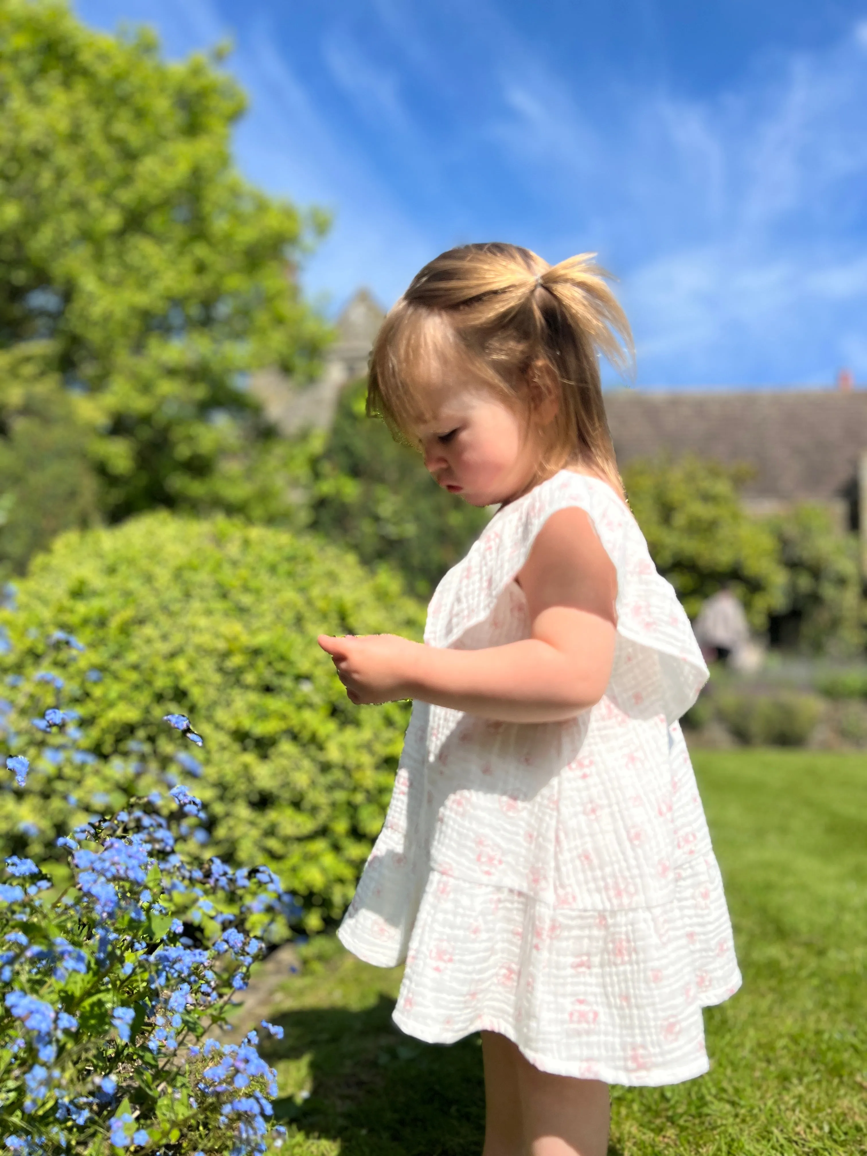 Betsy Dress in White Flowers