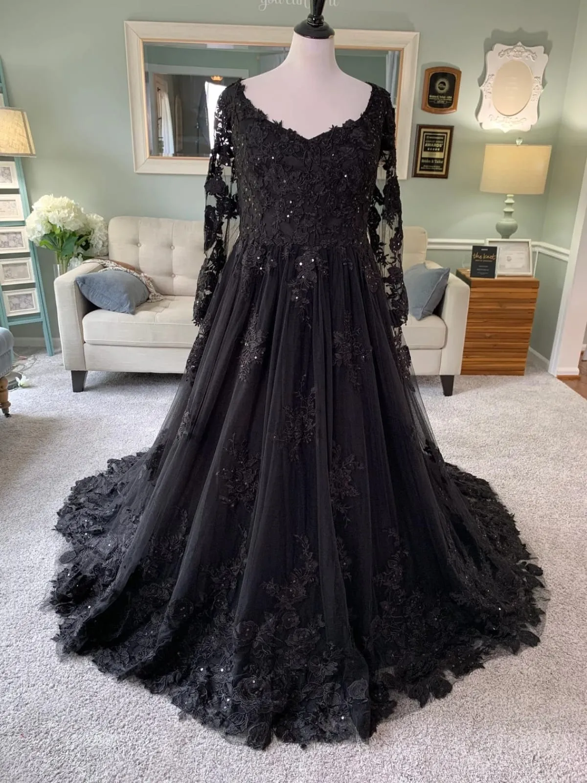 V Neck Long Sleeve Ballgown Black Lace Tulle Gothic Wedding Dress